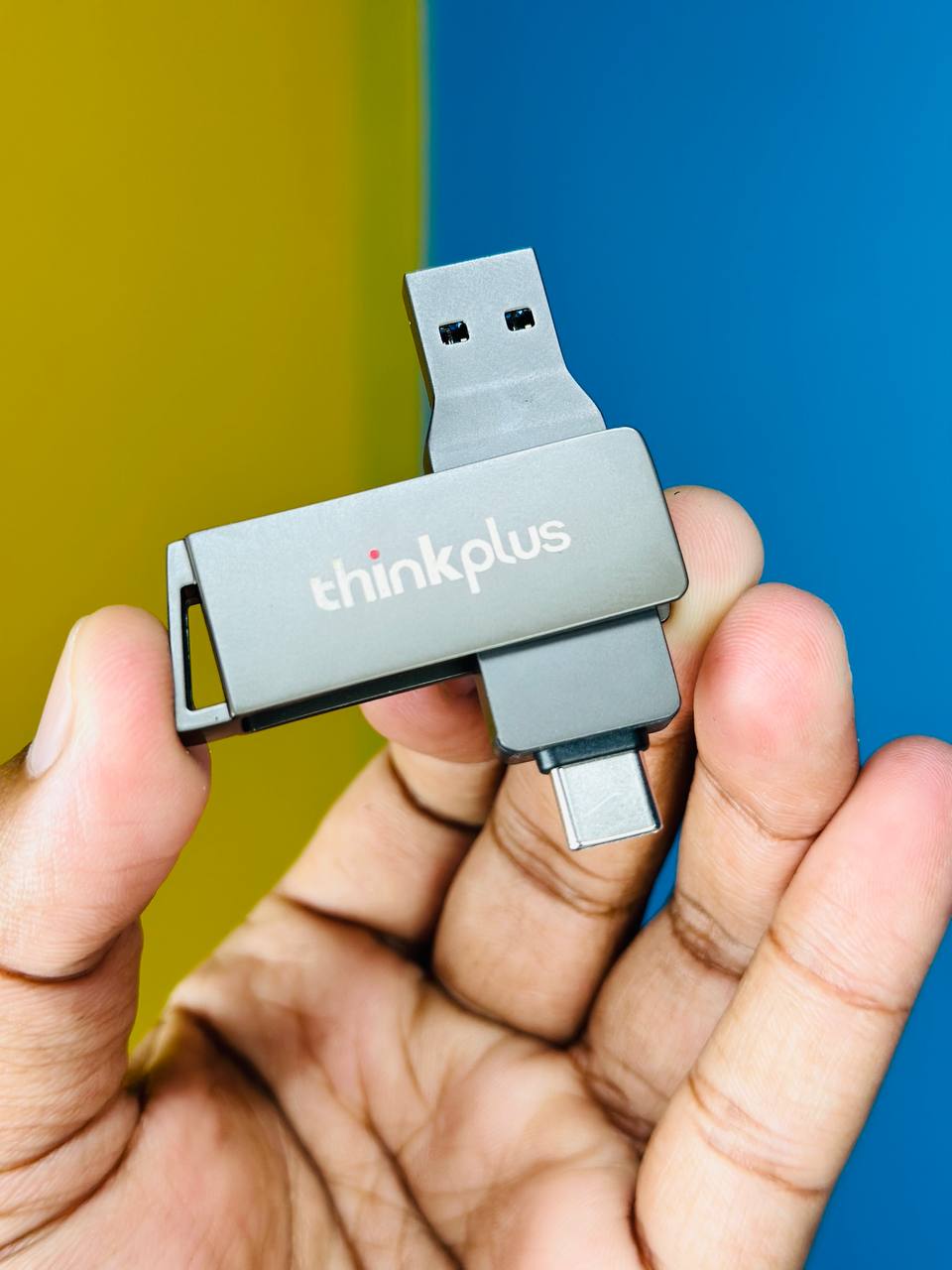 Lenovo ThinkPlus MU251 64GB Dual-Port Flash Drive - USB 3.1 & Type-C, Rotatable Design | TUSHAR TECH