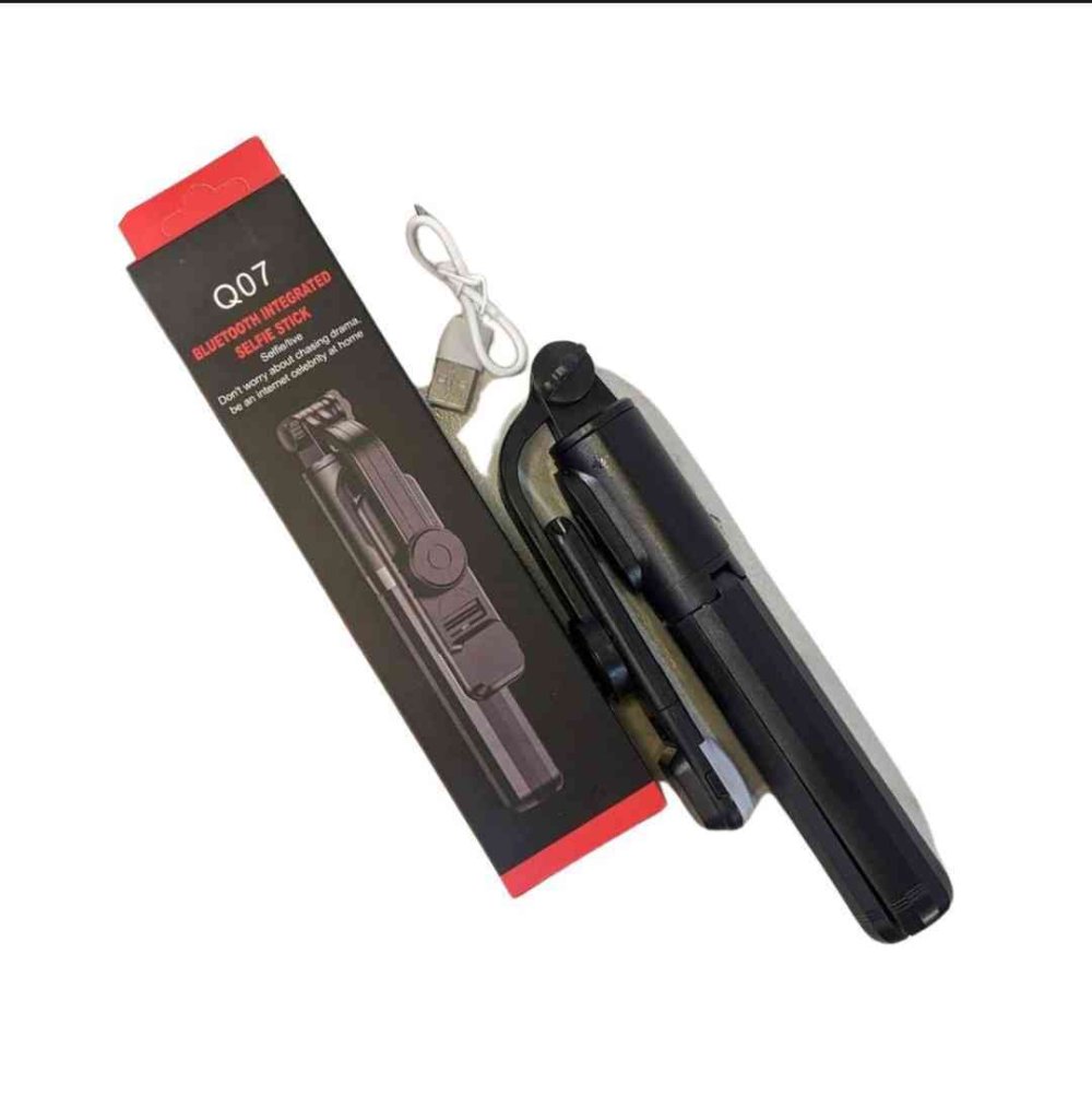 Q07 Selfie Stick Tripod